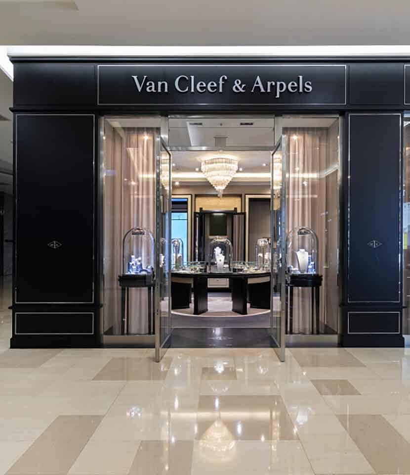 Taichun Far East present the exterior facade view, Van Cleef and Arpels.&nbsp;