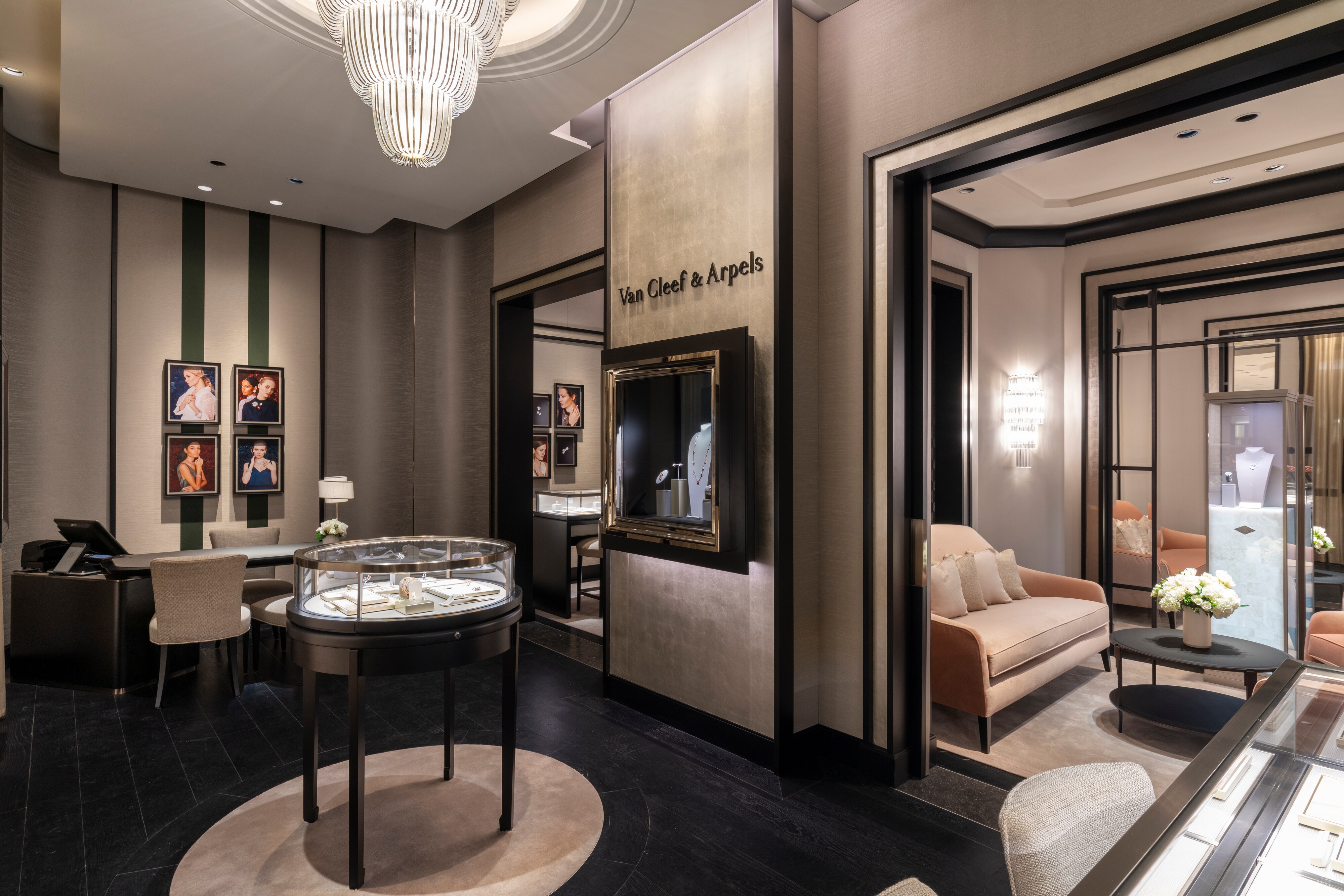 Scottsdale Neiman Marcus boutique present the commercial area view , Van Cleef Arpels